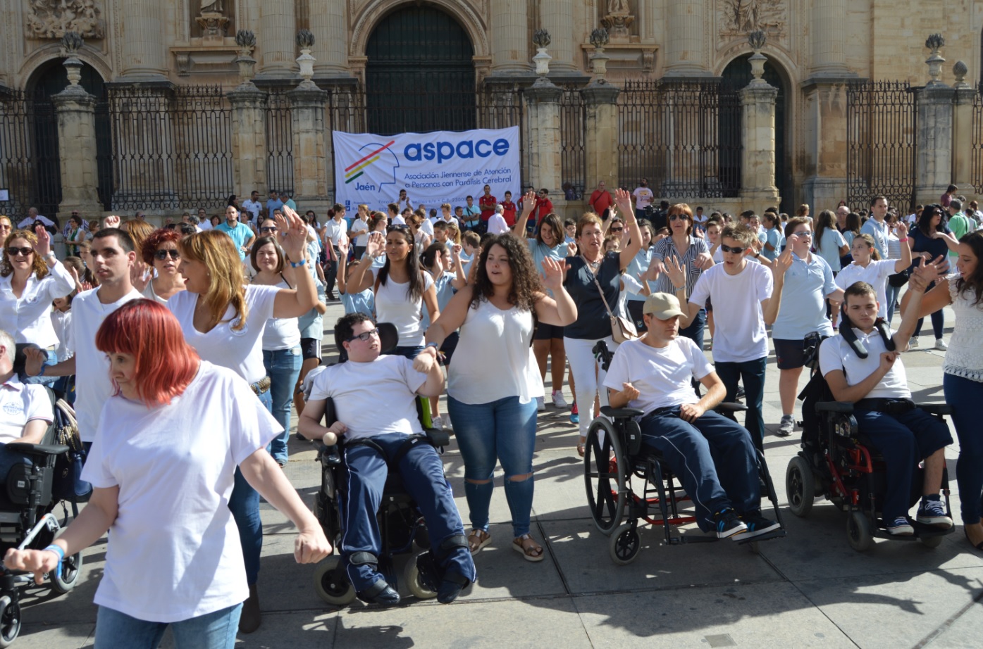 (Vídeo) Así fue el flashmob del Día Mundial de la Parálisis Cerebral de Aspace Jaén