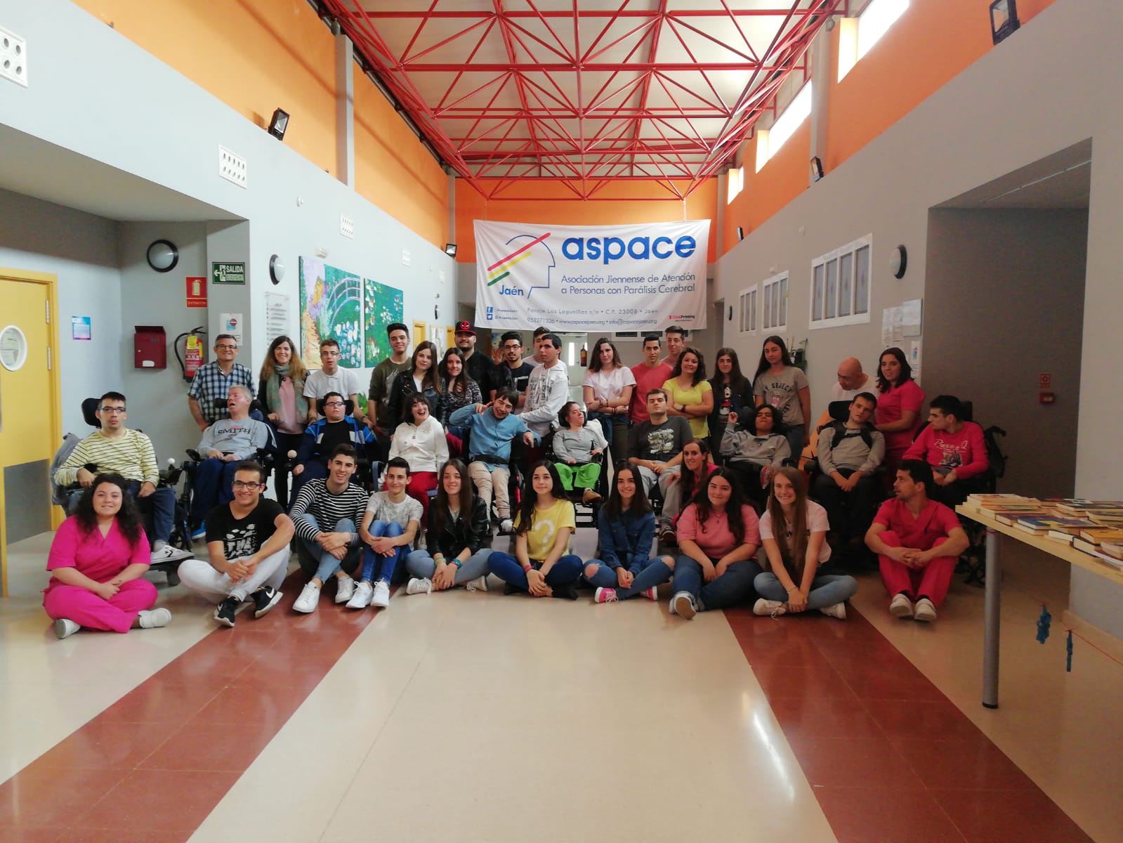 Alumnos del IES Sierra Sur de Valdepeñas de Jaén conocen Aspace Jaén