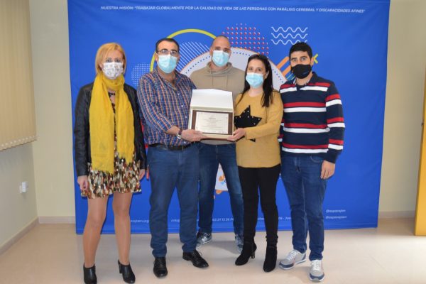 Aspace Jaén nombra “Socios de Honor” a Luciano García y a Pilar Machado por su gran labor en pro de nuestra asociación