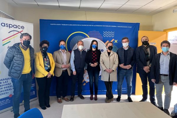 Visita de Ana Vanessa García, portavoz de Igualdad y Bienestar Social del PP andalúz