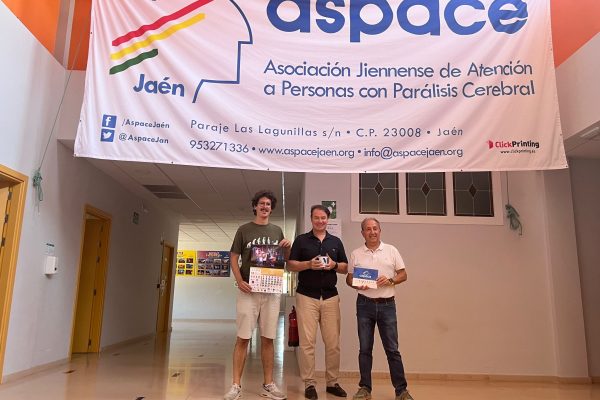 Manuel Carlos Vallejo, primer teniente alcalde del Ayuntamiento de Jaén visita ASPACE