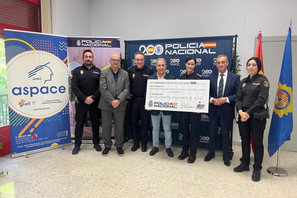 Se recaudan 10.700€ de la IV Carrera Solidaria de la Policía Nacional