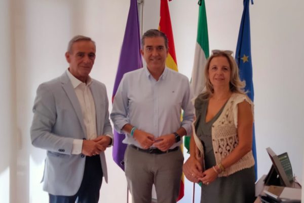ASPACE mantiene una reunión con Pedro Cabrera, alcalde de Baeza